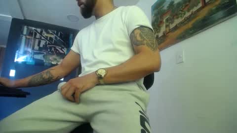 danbury online show from November 2025 03:56:02 PM