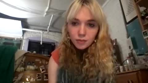 Snapshot of danceissexisbeauty2 chatting on November 2025 03:53:02 AM Your submissive patient online show from November 2025 03:53:02 AM