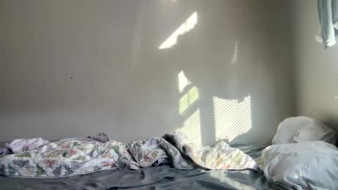 dancinglxoxo online show from May 2026 12:44:02 PM