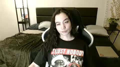 Lea lei-a online show from February 2025 06:40:02 AM