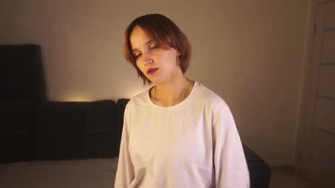 Elvi online show from November 2025 05:31:01 PM