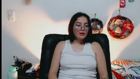 dani y jocelyn online show from December 2024 01:26:01 AM