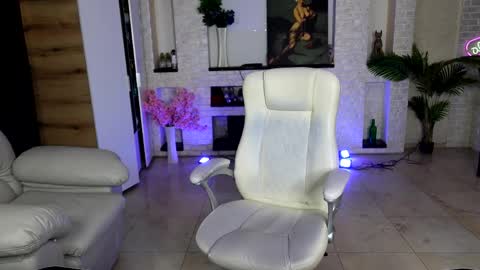 dani_kittys online show from April 2026 08:40:01 AM