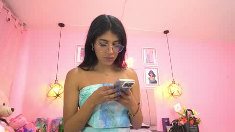   online show from March 2025 04:18:01 PM