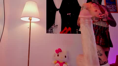 Dani online show from October 2025 10:05:01 PM