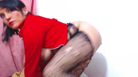 Dania online show from November 2025 05:40:02 AM