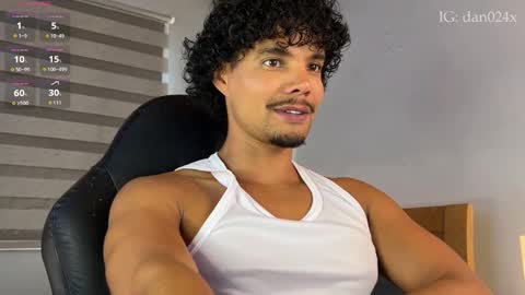 Snapshot of daniel0910s chatting on January 2026 07:27:02 PM Daniel online show from January 2026 07:27:02 PM