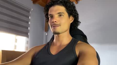 Snapshot of daniel0910s chatting on February 2026 06:02:02 PM Daniel online show from February 2026 06:02:02 PM