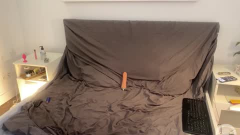 daniel200002 online show from November 2025 02:32:01 AM