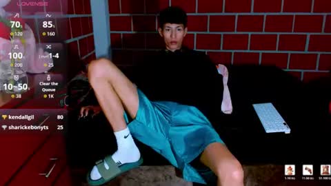 daniel_deluxx online show from July 2026 10:08:02 PM