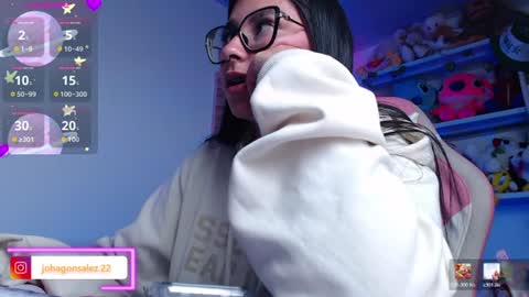 Snapshot of daniela_cute22 chatting on June 2026 01:54:01 AM DANIELA online show from June 2026 01:54:01 AM