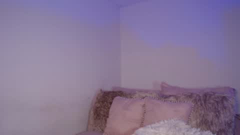 Lucia online show from January 2025 06:56:02 PM