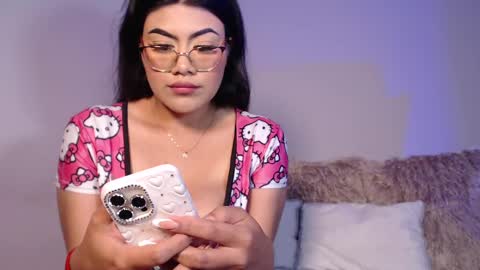 Lucia online show from February 2025 09:57:01 PM