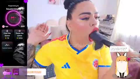 Snapshot of danielacortes03 chatting on July 2026 06:14:01 PM I think I will close this page please leave me a message if you want to know about me online show from July 2026 06:14:01 PM