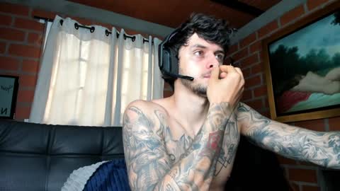 Daniele Bunny online show from January 2025 05:10:01 PM