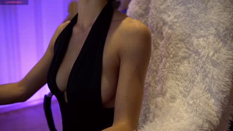 Danielle online show from December 2024 09:20:02 AM