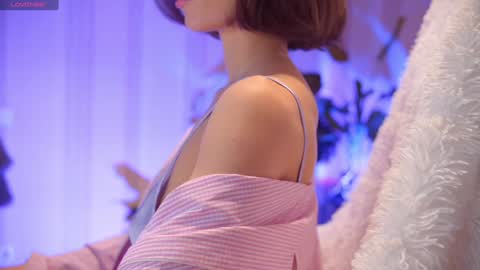 Danielle online show from January 2025 12:54:01 PM