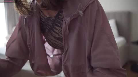 Danielle online show from September 2025 08:03:02 AM