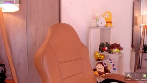 Danielle Rose online show from September 2025 09:04:02 PM