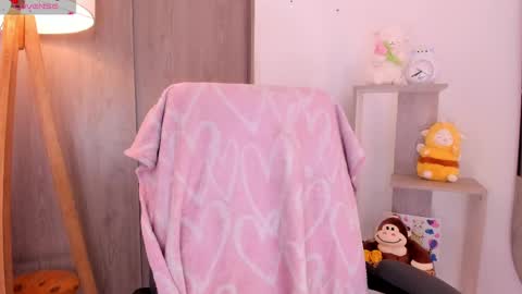 Danielle Rose online show from October 2025 09:21:01 PM