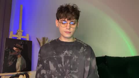 danieltuckerr online show from March 2026 11:22:02 PM