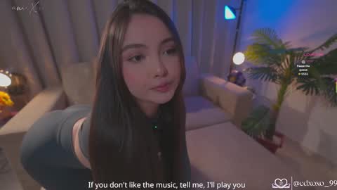      online show from November 2025 02:53:02 PM