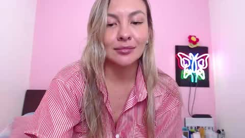 K A R O L online show from December 2024 12:47:01 AM