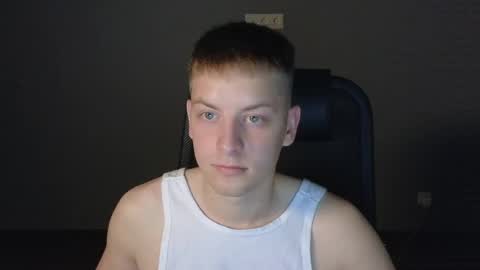Snapshot of danila_trezzini chatting on May 2026 08:06:02 PM danila online show from May 2026 08:06:02 PM