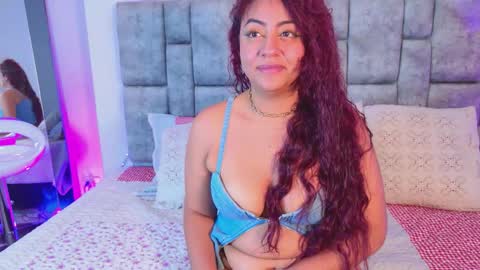 daninianderson online show from March 2026 02:22:01 AM