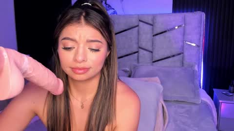 Dani Phonenix online show from January 2025 01:24:01 AM