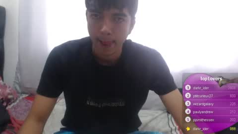Snapshot of danivoyeur21 chatting on June 2026 03:23:01 PM daniel segura online show from June 2026 03:23:01 PM