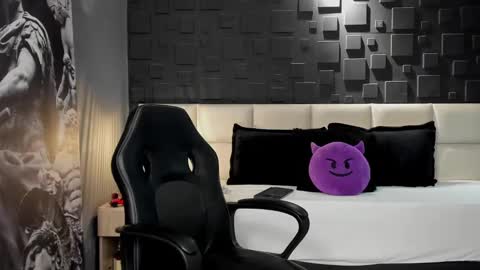 Dann saenz online show from January 2025 03:54:02 AM