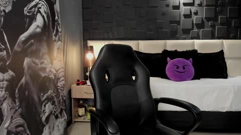 Dann saenz online show from January 2025 12:18:01 AM