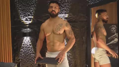 Dann saenz online show from October 2025 02:14:01 PM