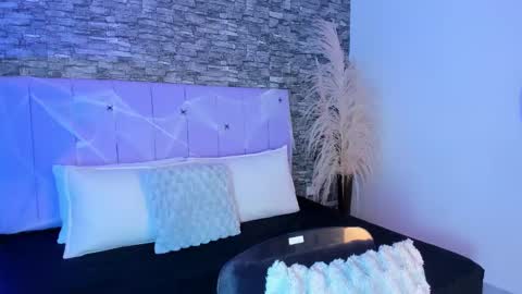 danna999 online show from October 2025 11:37:01 PM