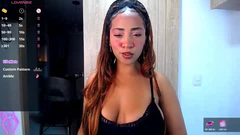 Danna  Ross online show from January 2026 09:38:02 PM