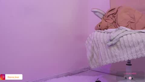 Danna Lovs online show from March 2025 02:12:02 PM