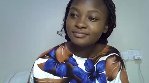 danna_miki online show from December 2025 10:03:01 PM