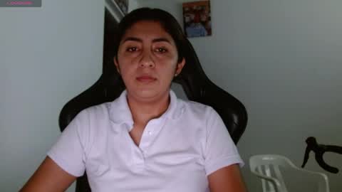 Snapshot of danna_peterson chatting on May 2026 09:31:02 PM Danna online show from May 2026 09:31:02 PM