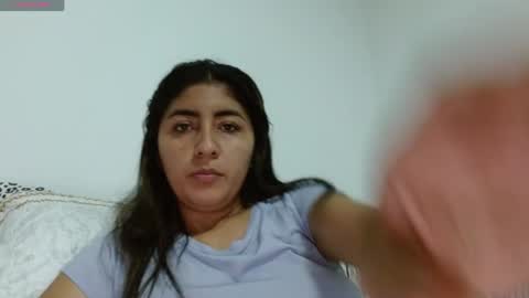 Snapshot of danna_peterson chatting on May 2026 11:23:02 PM Danna online show from May 2026 11:23:02 PM