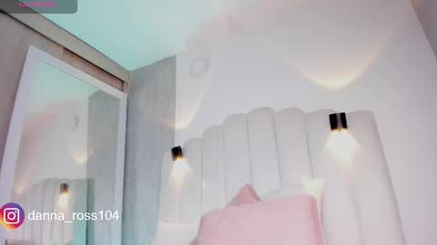 danna ross101 online show from February 2025 01:49:02 PM