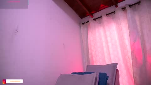 Danna Berlin  online show from October 2025 07:34:01 PM