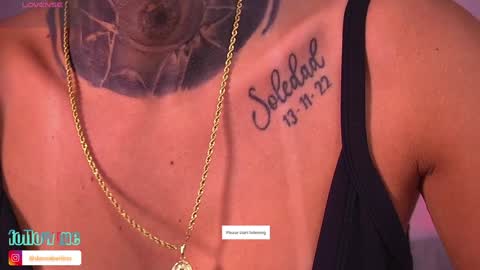 Danna Berlin  online show from November 2025 07:25:01 PM