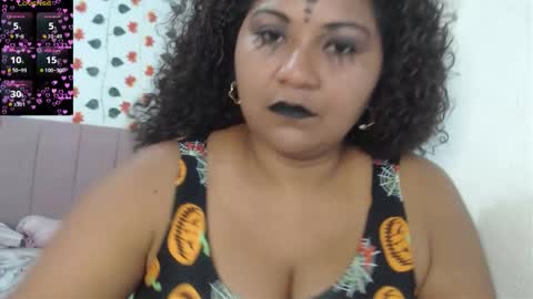 dannaberlin_0 online show from October 2025 02:18:02 PM