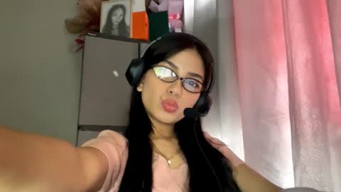 Snapshot of dannachalow chatting on February 2026 05:58:01 AM Kerry online show from February 2026 05:58:01 AM