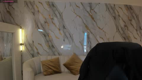 Snapshot of dannacruz_ chatting on January 2026 07:17:01 PM Danna Cruz online show from January 2026 07:17:01 PM