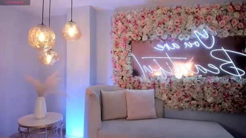 Snapshot of dannacruz_ chatting on January 2026 04:56:02 PM Danna Cruz online show from January 2026 04:56:02 PM