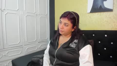 Danna Garza online show from March 2025 04:34:02 AM