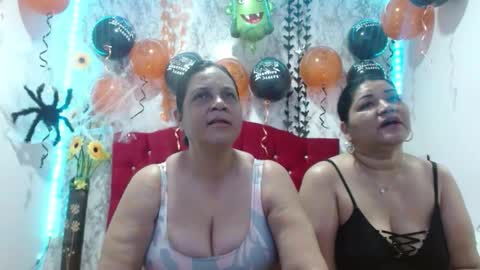 dannalanegra2 online show from October 2025 05:47:02 PM