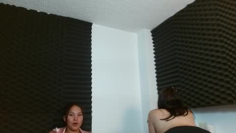 dannamomcerrat online show from December 2024 04:45:02 AM